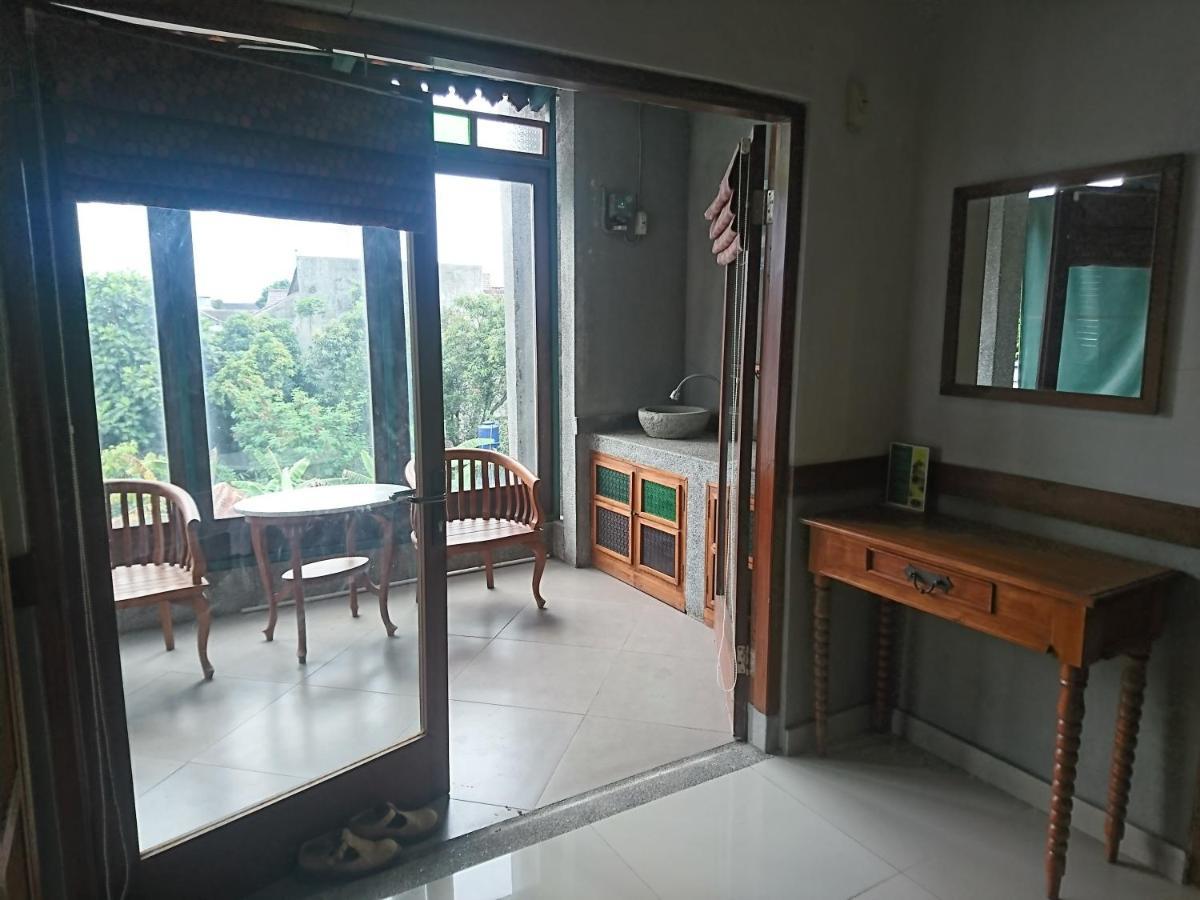 Dalem Arum Bandung Eksteriør billede