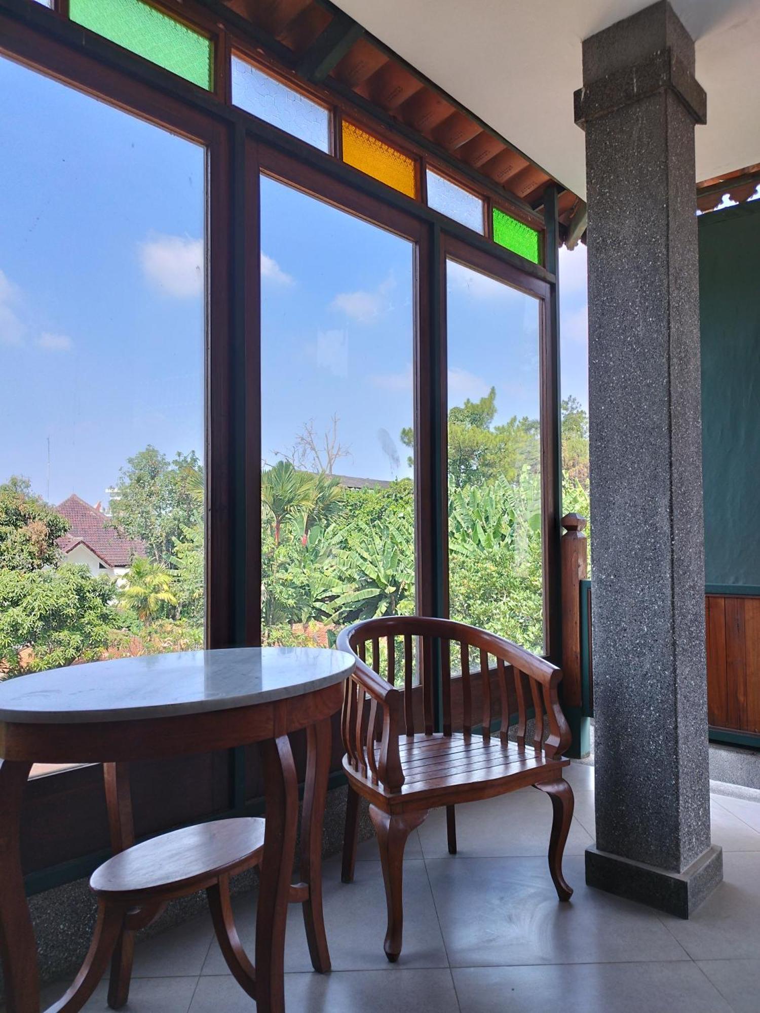Dalem Arum Bandung Eksteriør billede